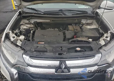 2016 Mitsubishi Outlander Se из США, поврежденный, VIN JA4AD3A31GZ016307